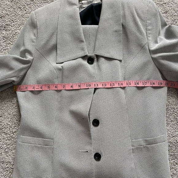 Amanda Smith petites woman’s blazer size 14p with matching pants 10p EUC - Picture 5 of 8